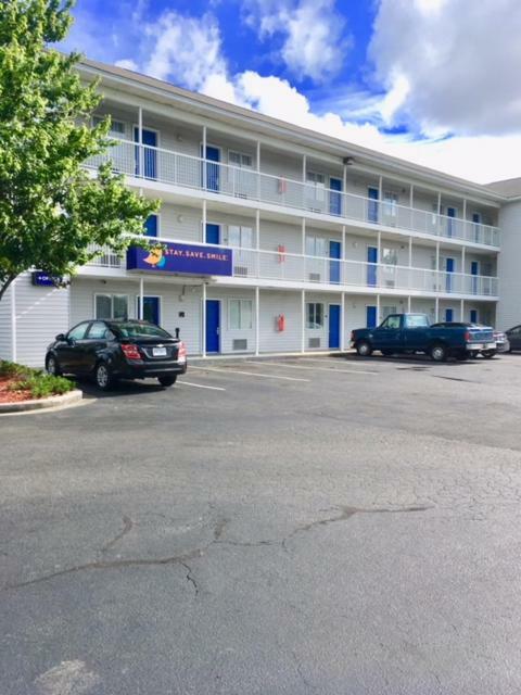 Intown Suites Extended Stay North Charleston Sc - Rivers Ave Esterno foto